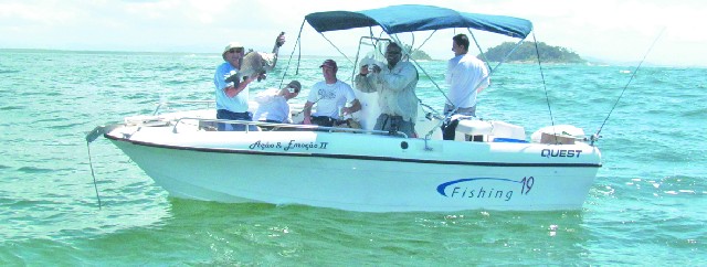Foto 1 - Barcos para pescaria em Paranaguá e Ilha do Mel